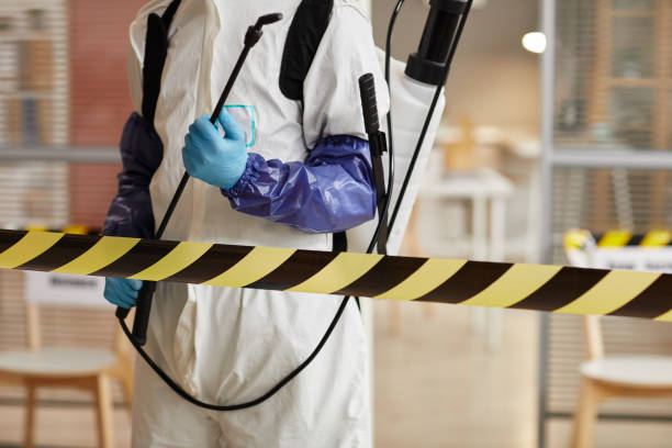 Professional Biohazard technician working in Klamath, CA